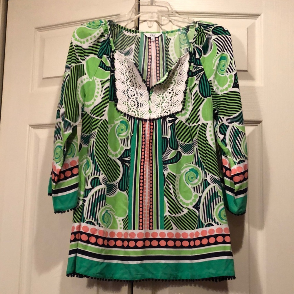 NWT -Crown & Ivy -Small -Tropical Color Tunic with Lace Inlay